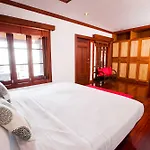 Pao Jin Poon Beach Front Villa
