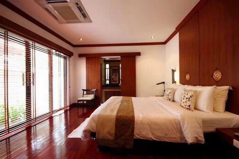 Villa Pao Jin Poon Front *