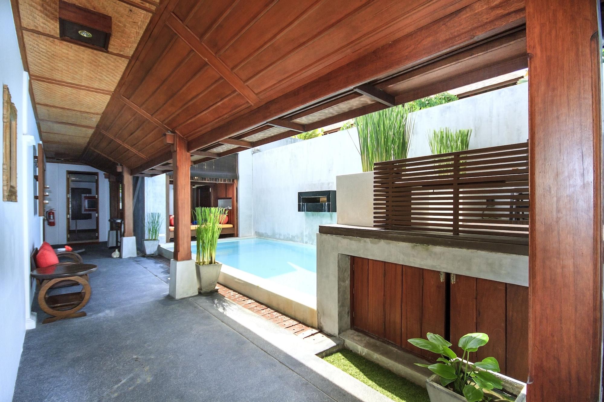 Pao Jin Poon Front Villa *
